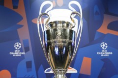 利物浦队英超四连胜 点球大战力克强敌领跑积分榜